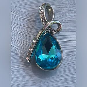 Aquamarine Vintage Pendant
